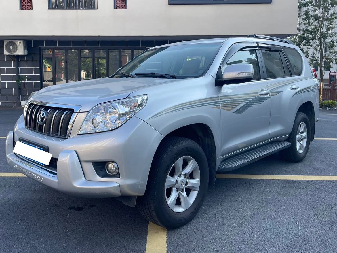Toyota Prado (imported)