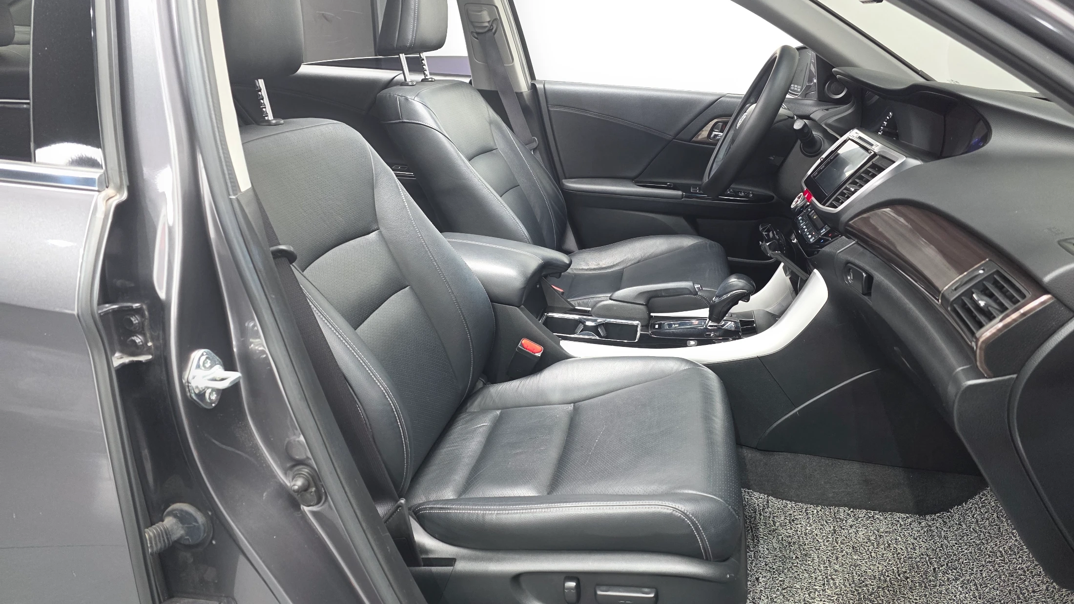 Honda Accord Code, 2017 — фото 11