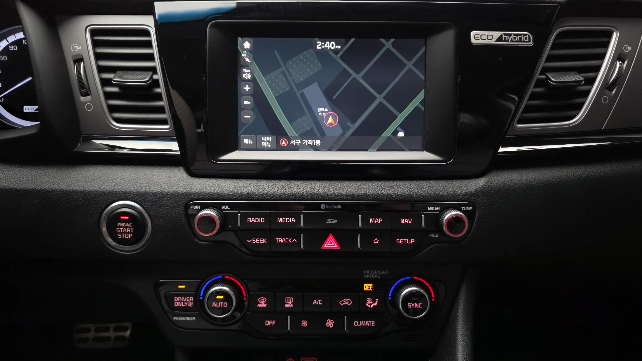 Kia Niro, 2017 — фото 14