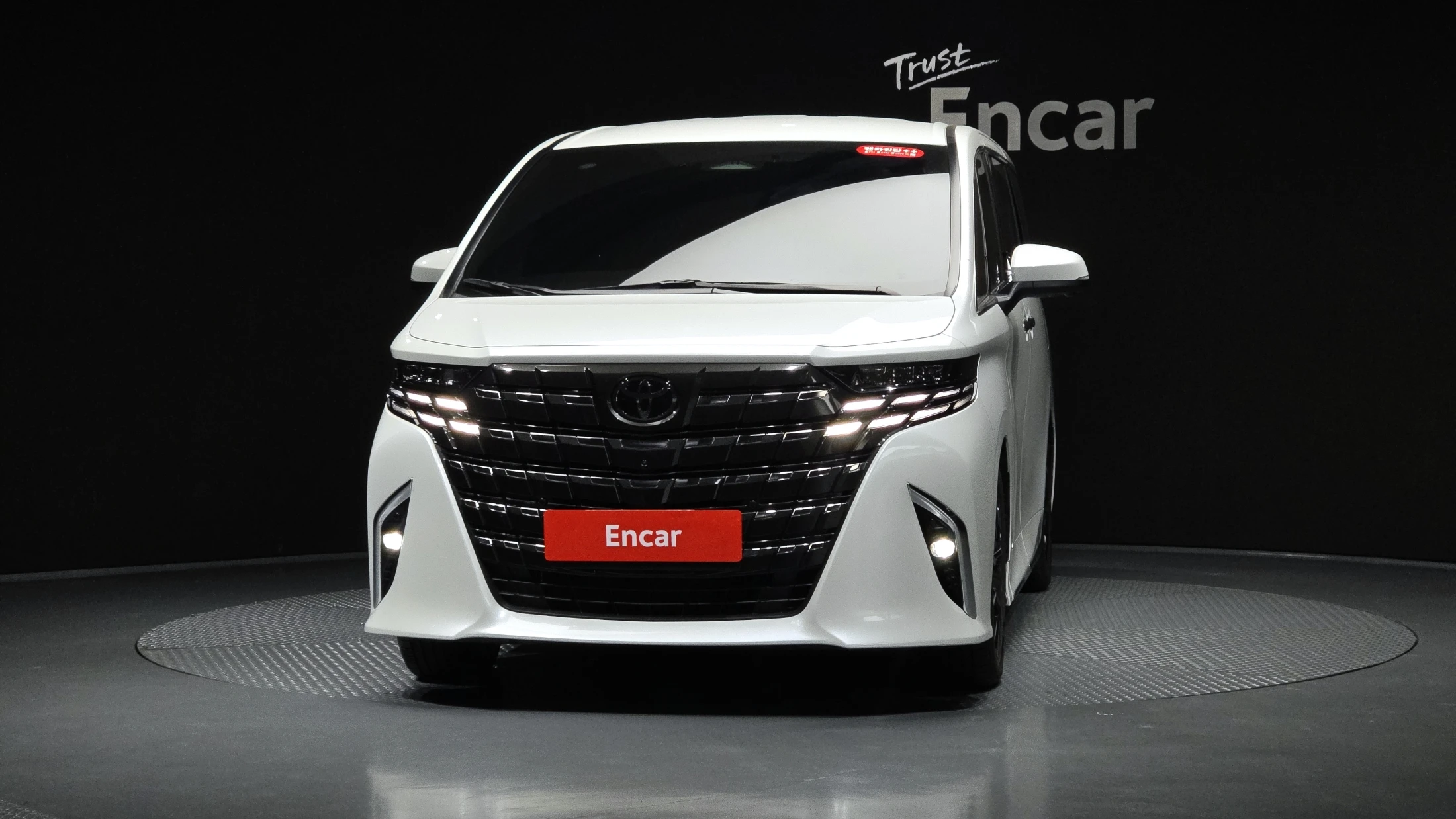 Toyota Alphard Alpad, 2025 — фото 2