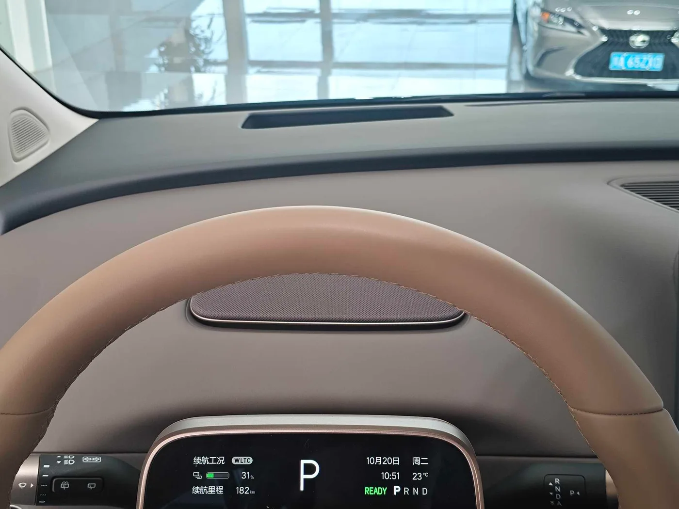 Li Auto ideal i8, 2025 — фото 12