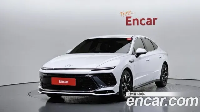 Hyundai Sonata De Edge (DN8)