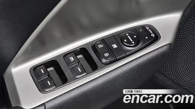 Kia Niro Plus, 2022 — фото 28