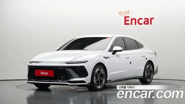 Hyundai Sonata De Edge (DN8)