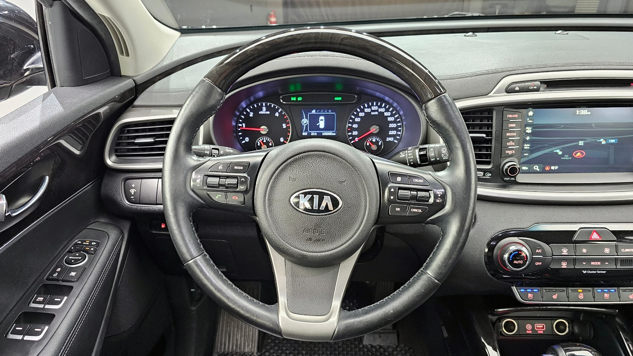 Kia Sorento, 2015 — фото 13