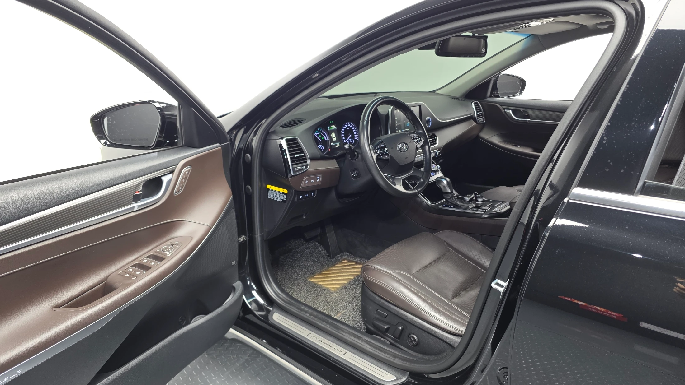 Hyundai Grandeur Ig Hybrid, 2017 — фото 10