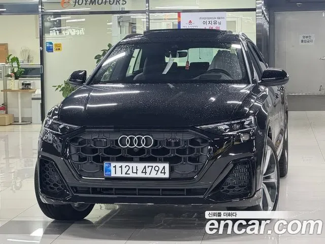 Audi Q8 4M
