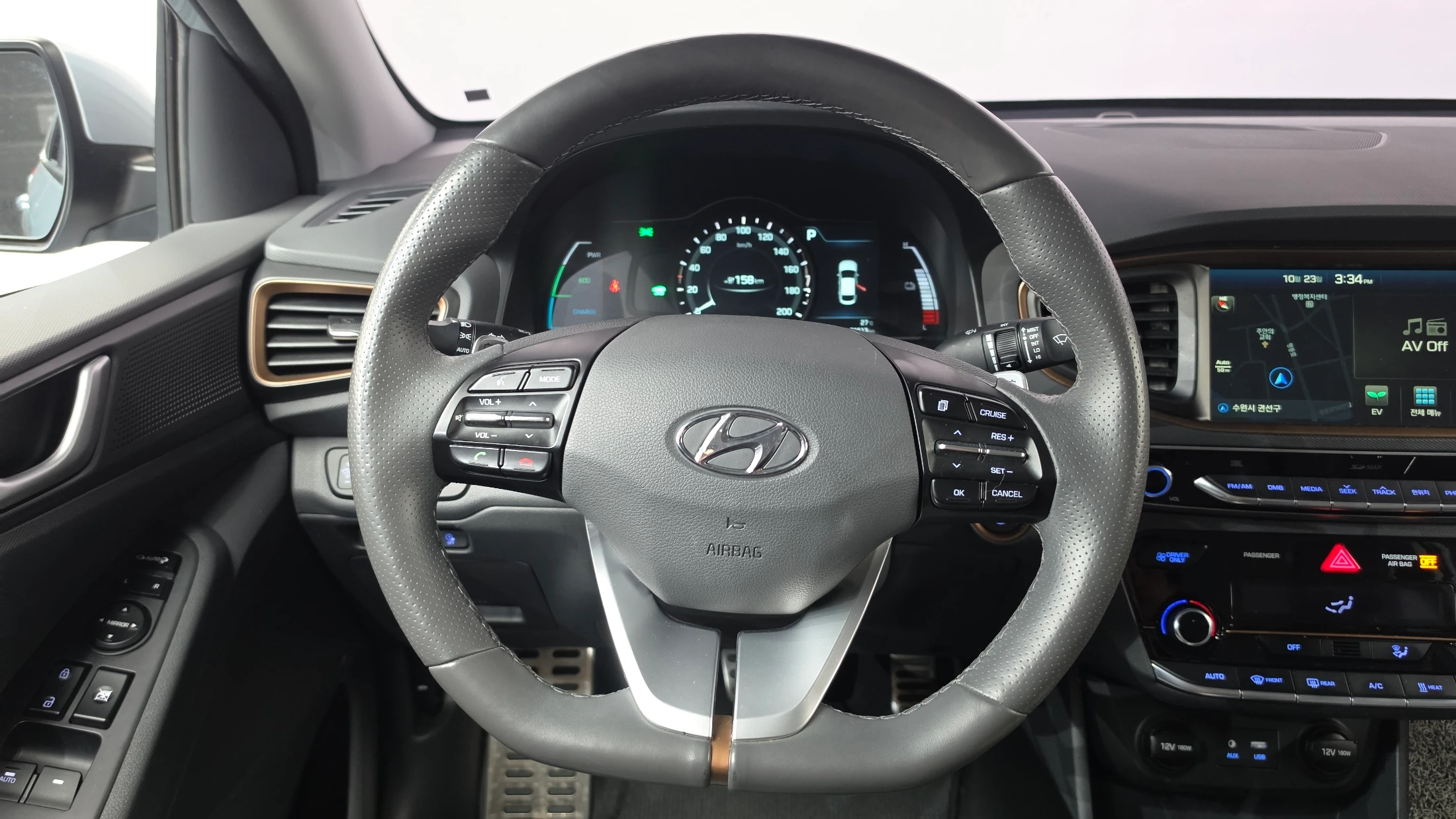 Hyundai Ioniq Ionic Electric, 2018 — фото 13