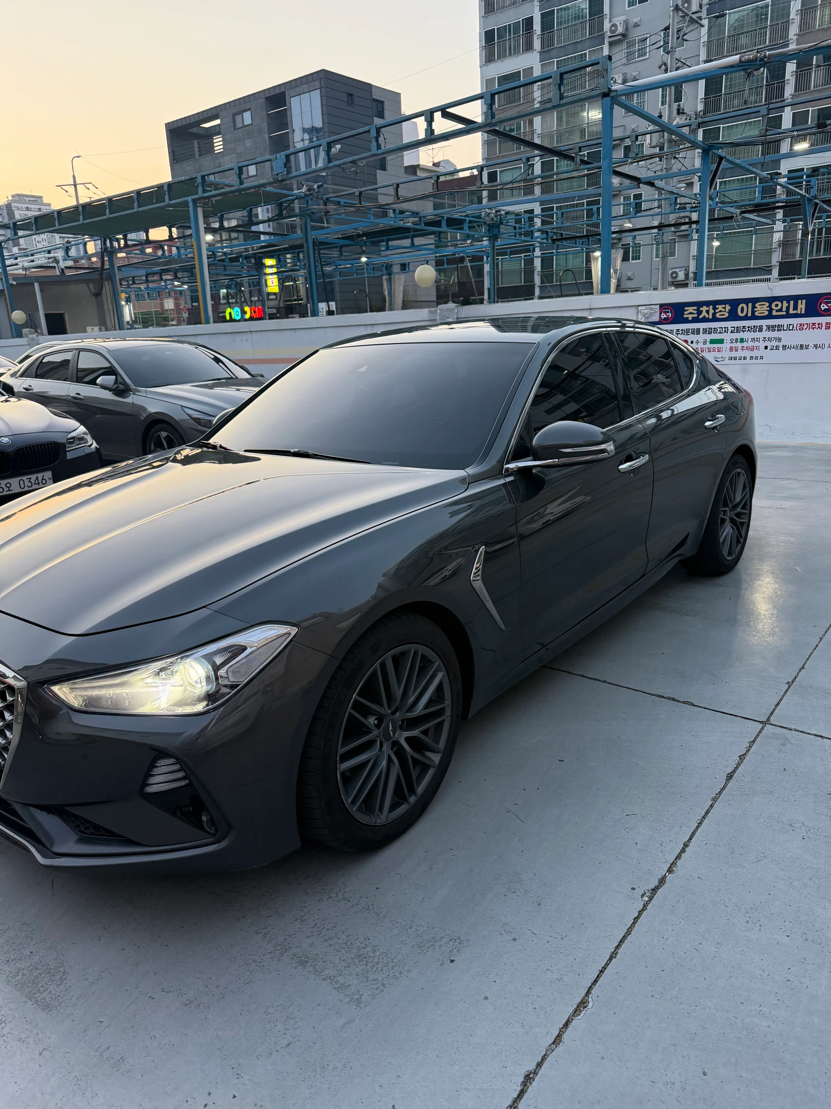 Genesis G70