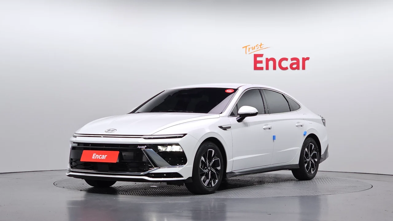 Hyundai Sonata De Edge (DN8)