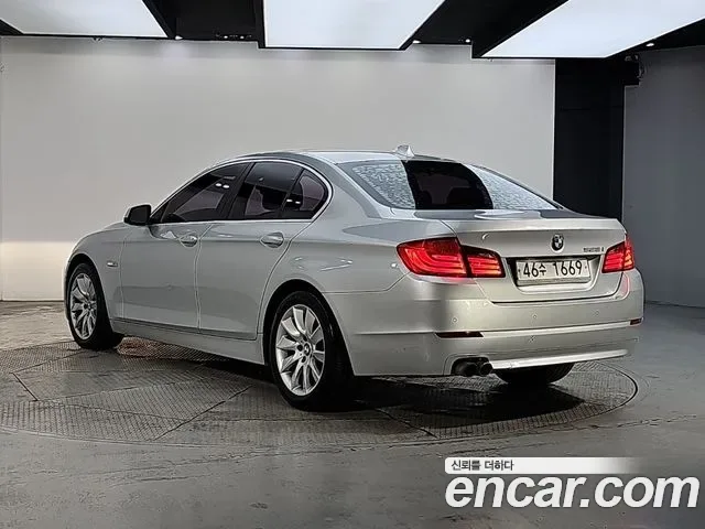 BMW 5-Series F10, 2013 — фото 3
