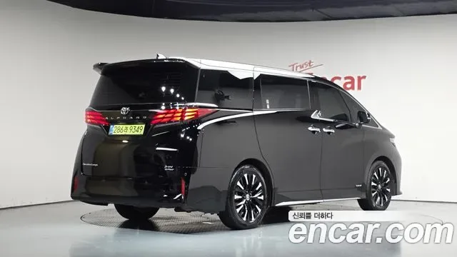 Toyota Alphard Alpad, 2025 — фото 2