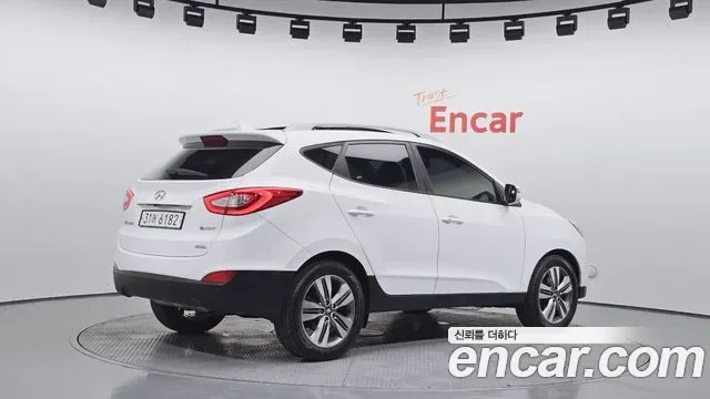 Hyundai Tucson ix, 2013 — фото 2