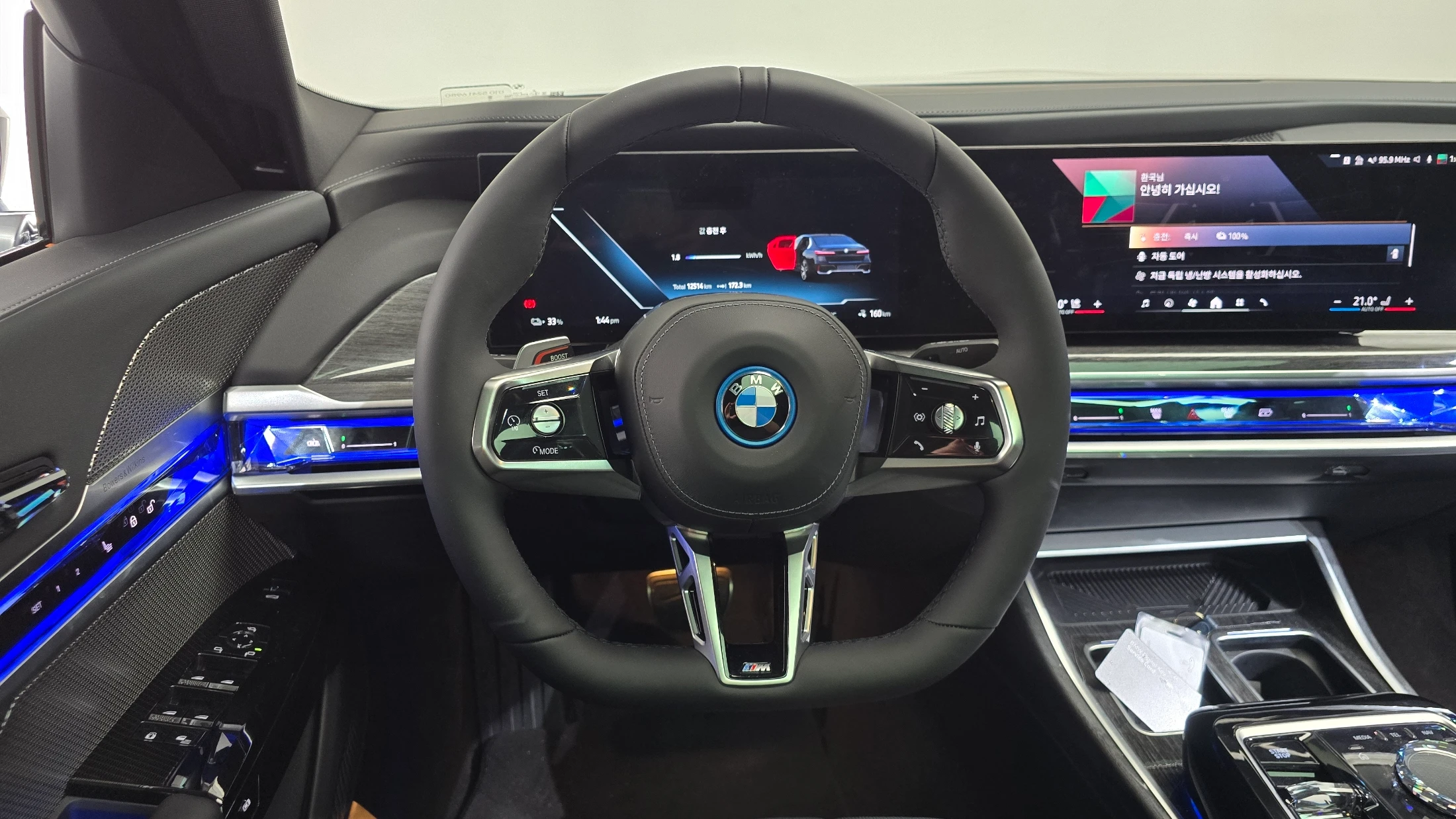 BMW I7 G70, 2025 — фото 13
