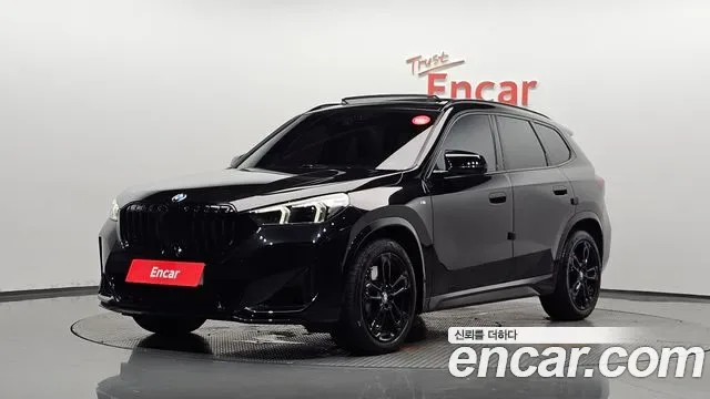 BMW X1 U11