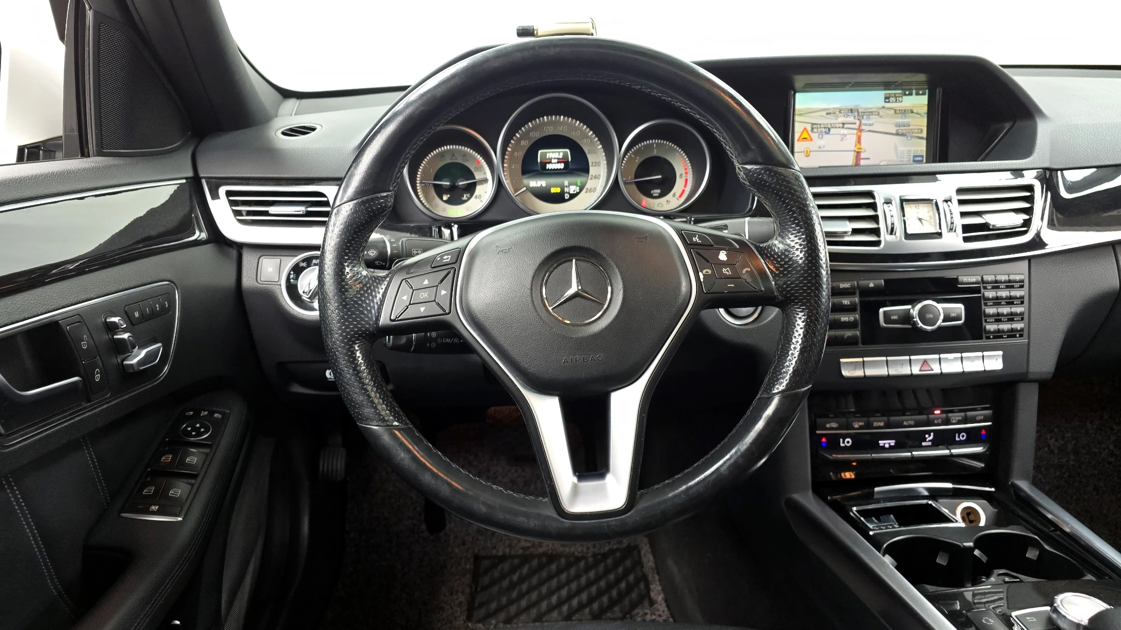 Mercedes-Benz E-Class W212, 2014 — фото 13