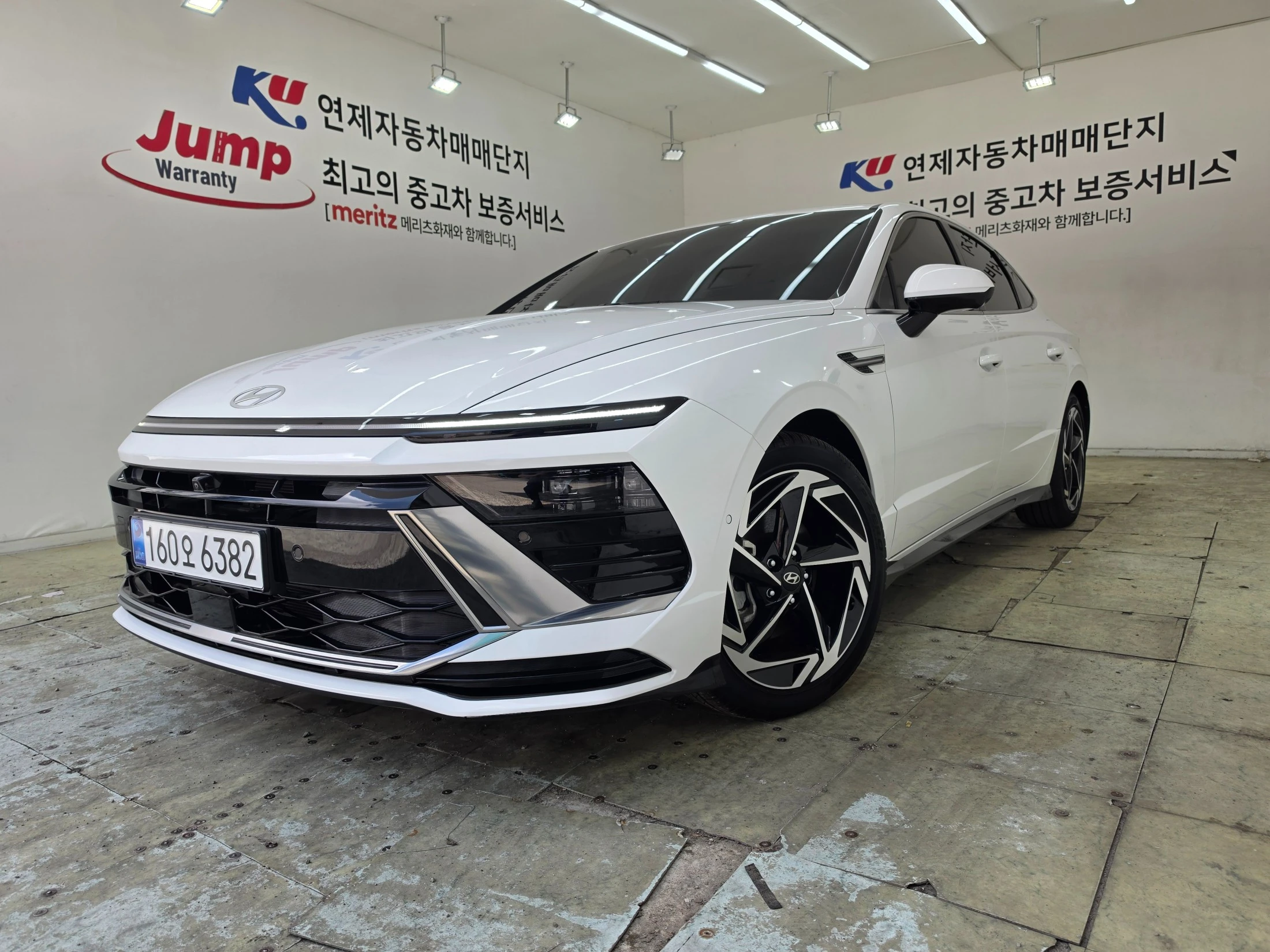 Hyundai Sonata De Edge Hybrid (DN8)