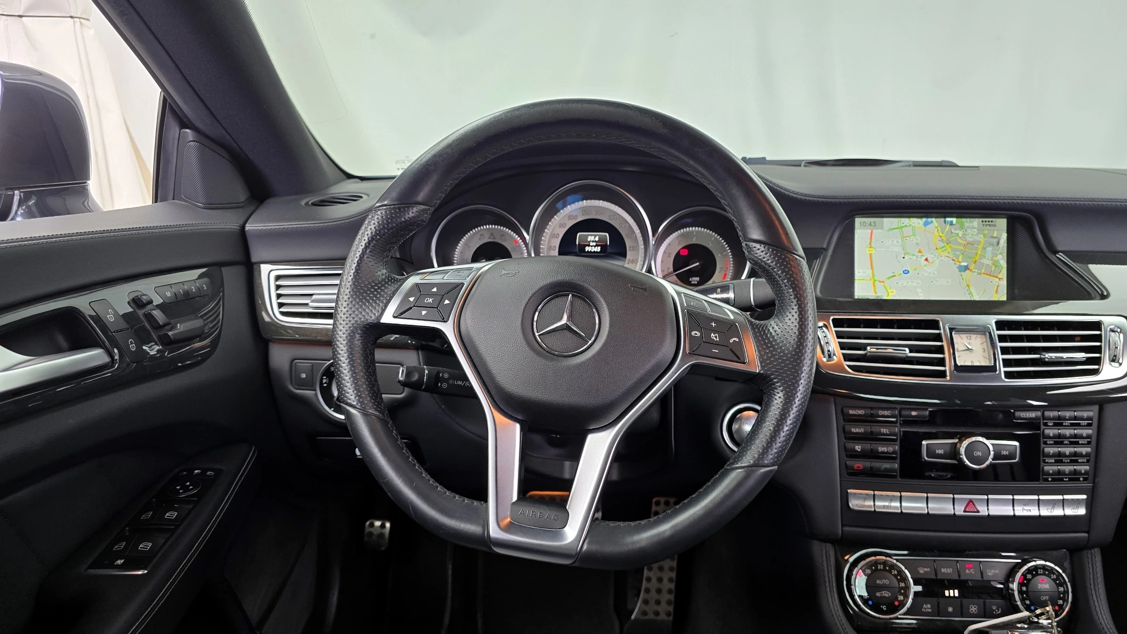 Mercedes-Benz Cls-Class W218, 2014 — фото 13