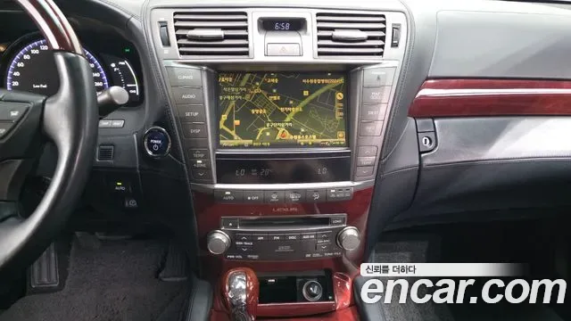 Lexus Ls LS600hL, 2010 — фото 14