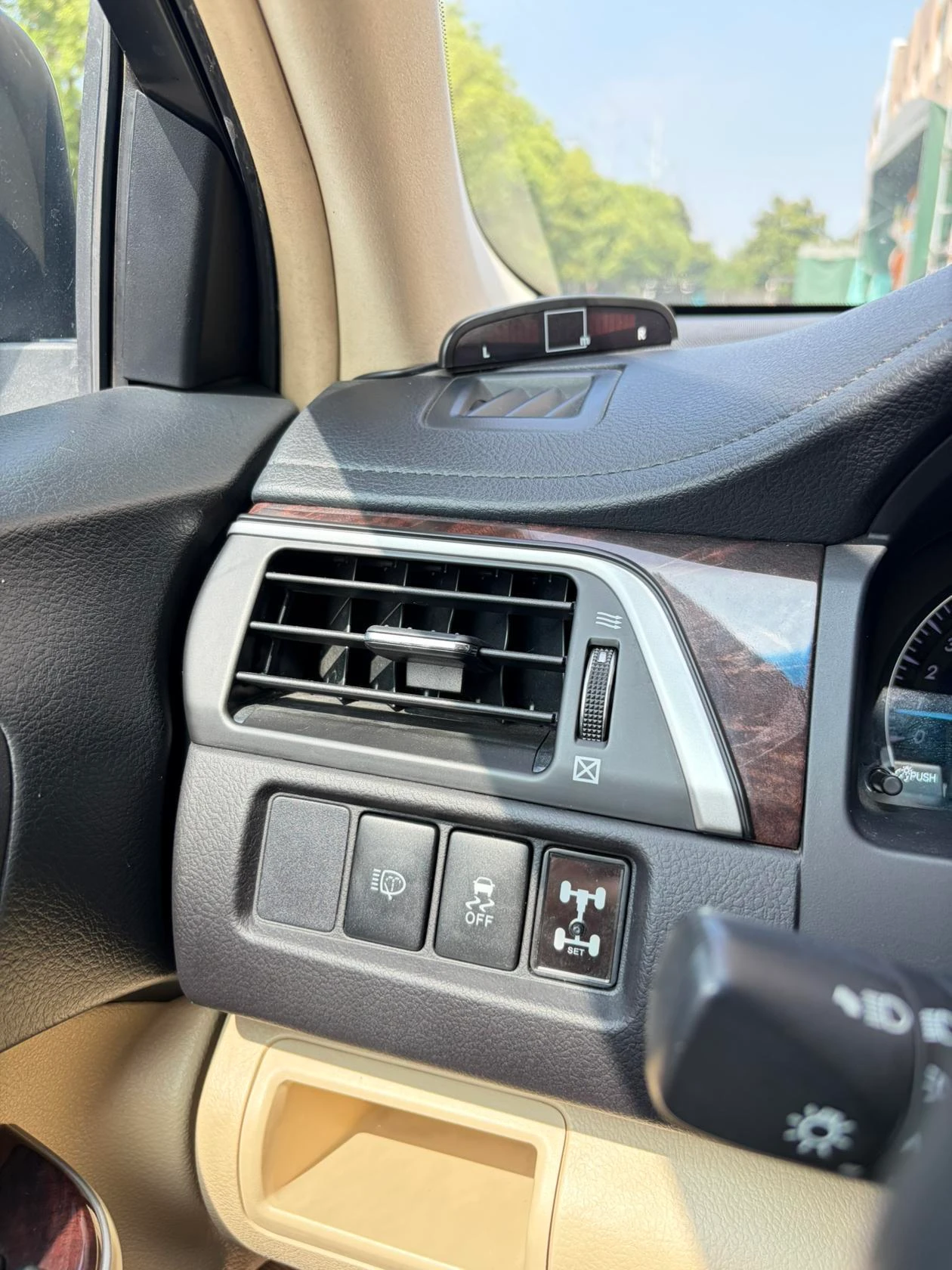 Toyota Camry, 2015 — фото 12