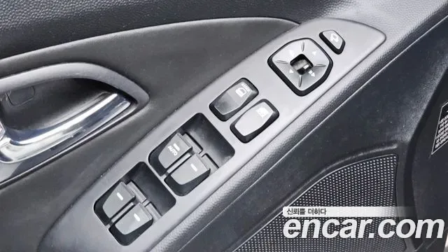 Hyundai Tucson ix, 2011 — фото 27
