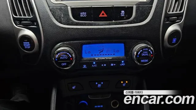 Hyundai Tucson ix, 2012 — фото 17