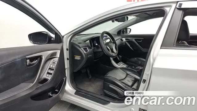 Hyundai Avante MD, 2011 — фото 10