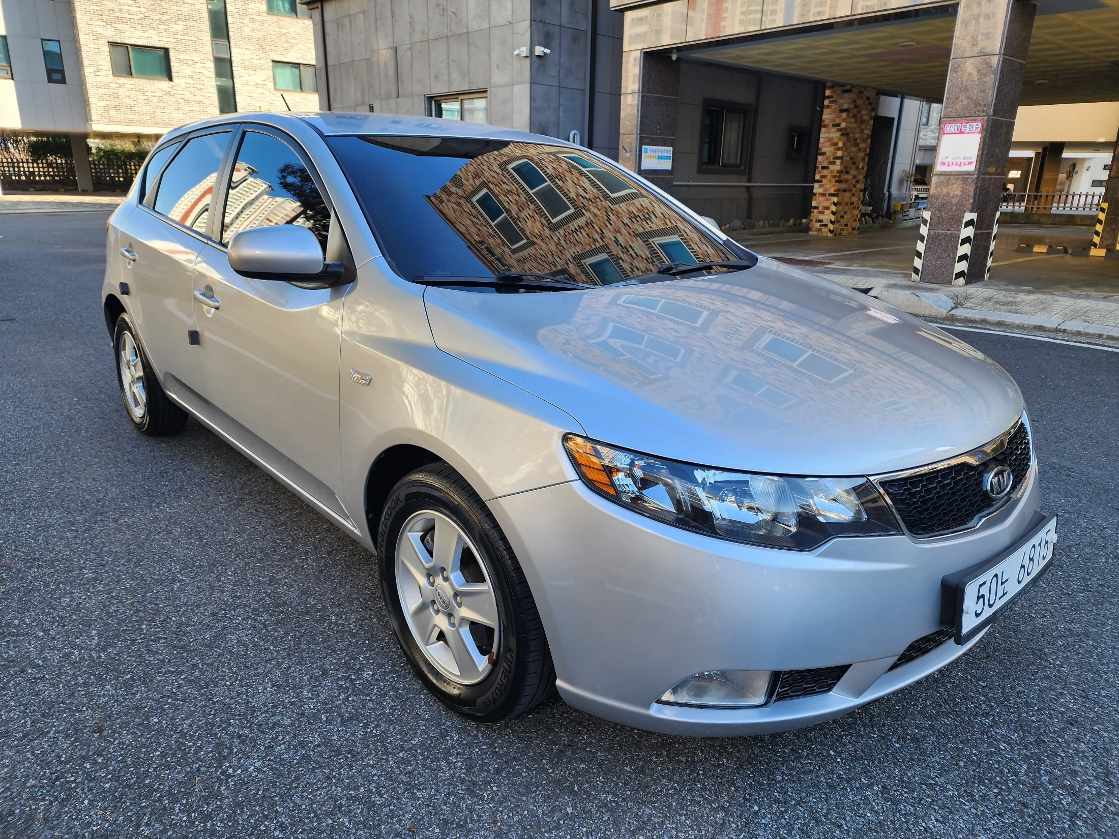 Kia Porte Forte hatchback, 2011 — фото 4