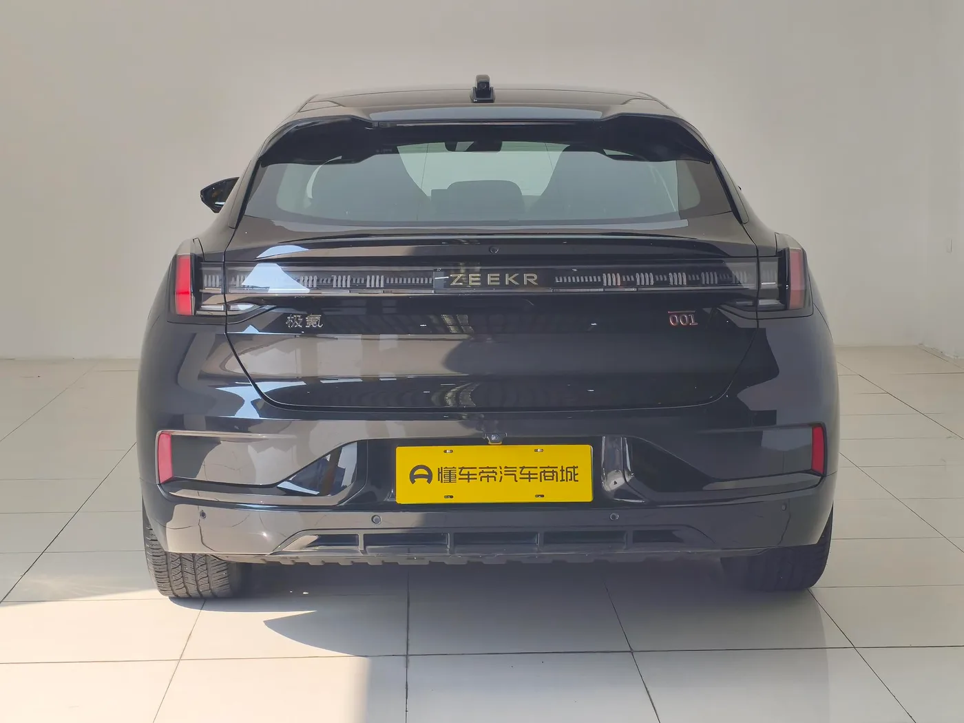 ZEEKR 001, 2022 — фото 6
