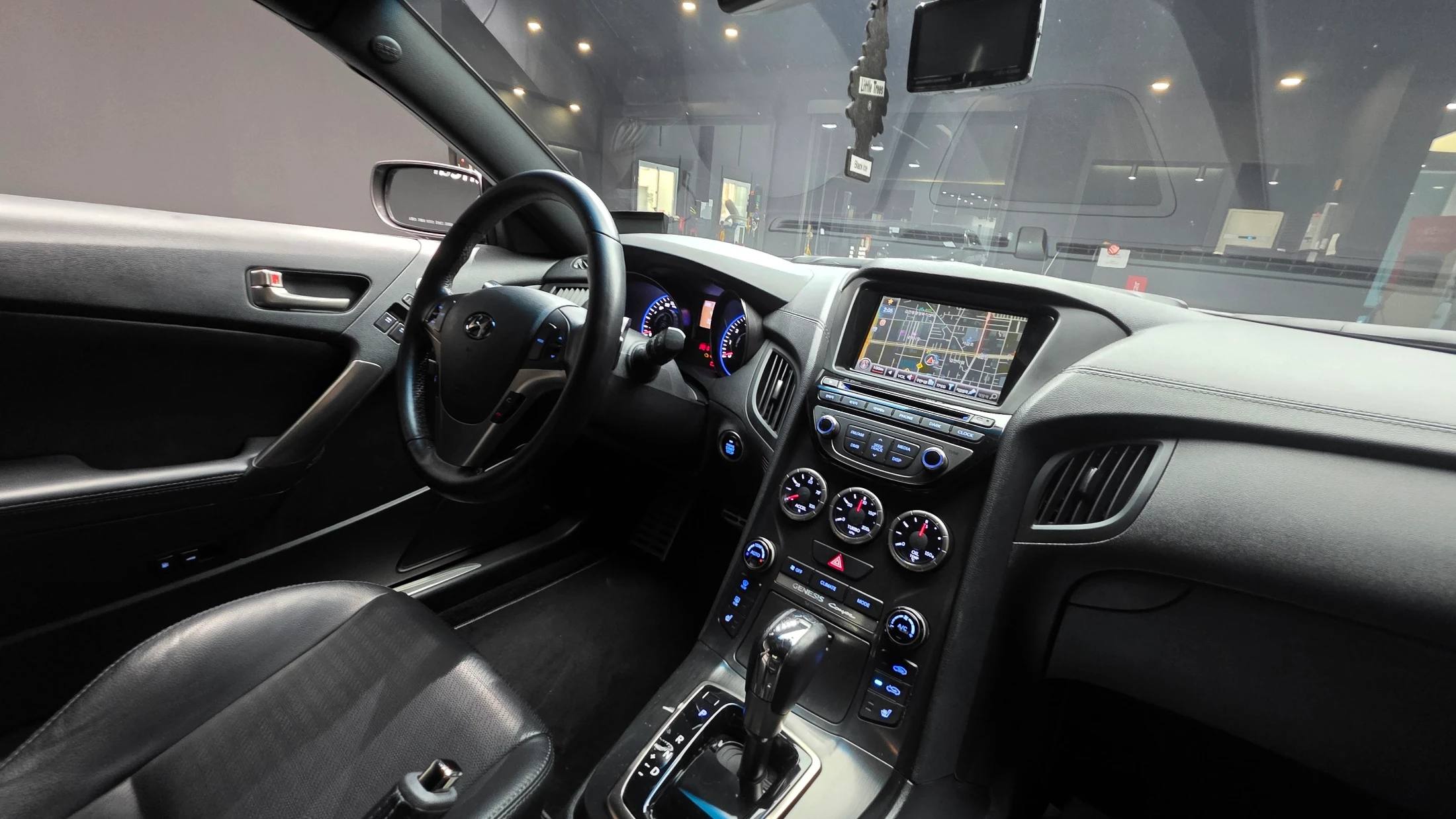 Hyundai Genesis Coupe, 2012 — фото 7