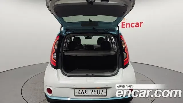 Kia Soul EV, 2015 — фото 35