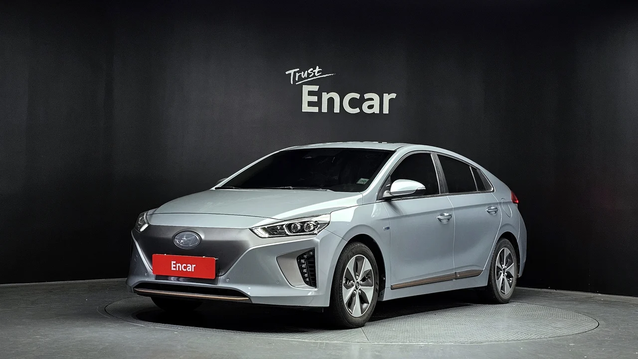 Hyundai Ioniq Ionic Electric