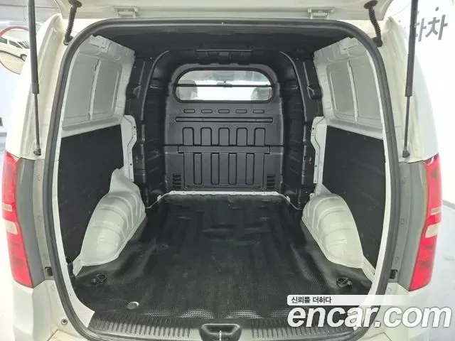 Hyundai Starex Grand Starex, 2009 — фото 17