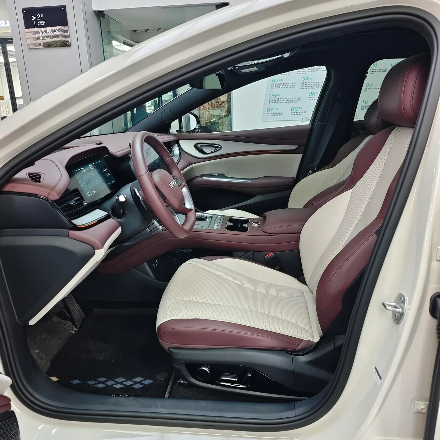 BYD Seal 07DM, 2026 — фото 4