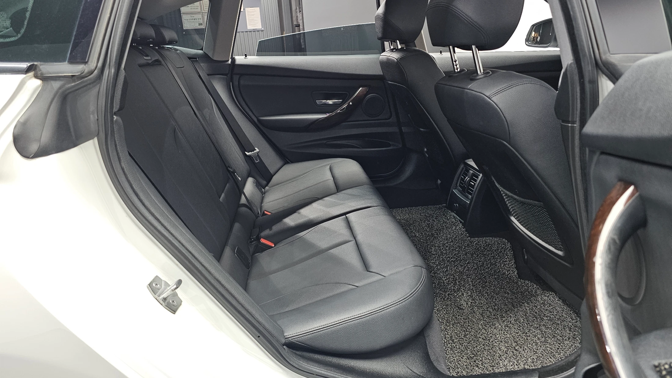 BMW Gran Turismo 3 Series GT (F34), 2015 — фото 11