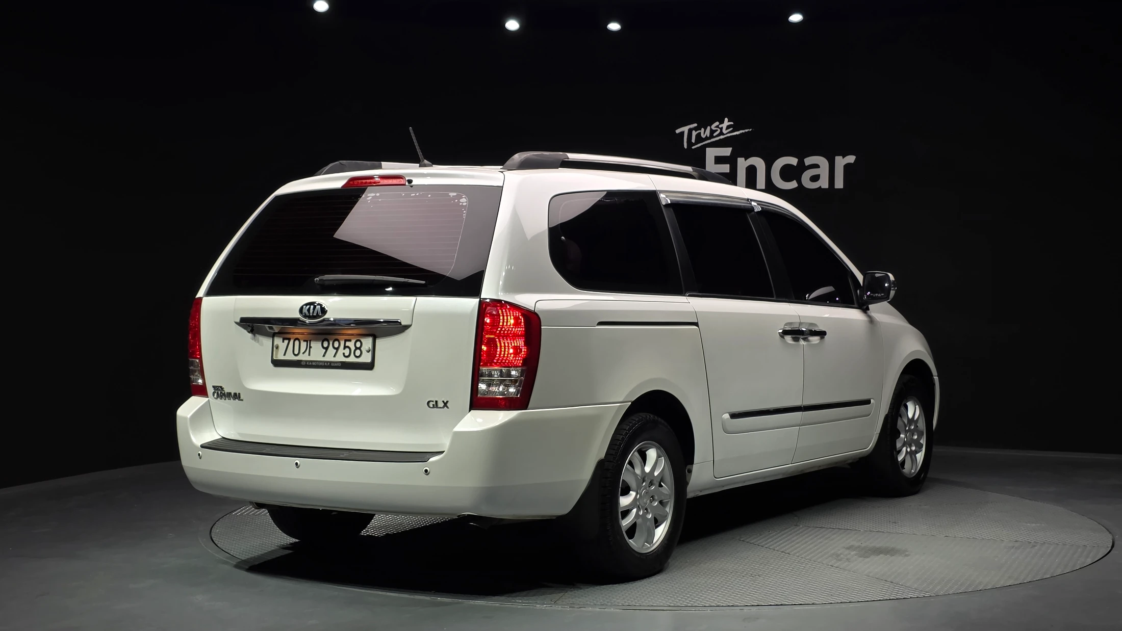 Kia Canival Carnival R, 2013 — фото 2
