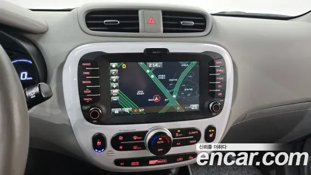 Kia Soul EV, 2017 — фото 15