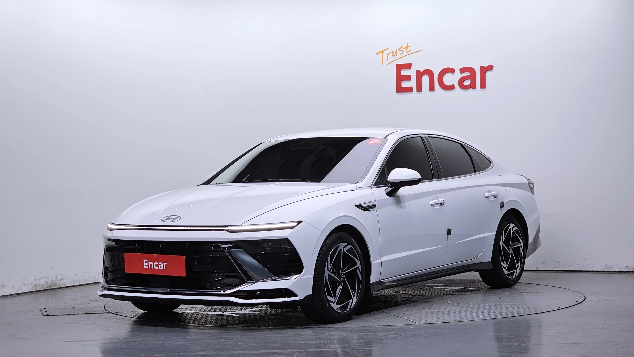 Hyundai Sonata De Edge (DN8)