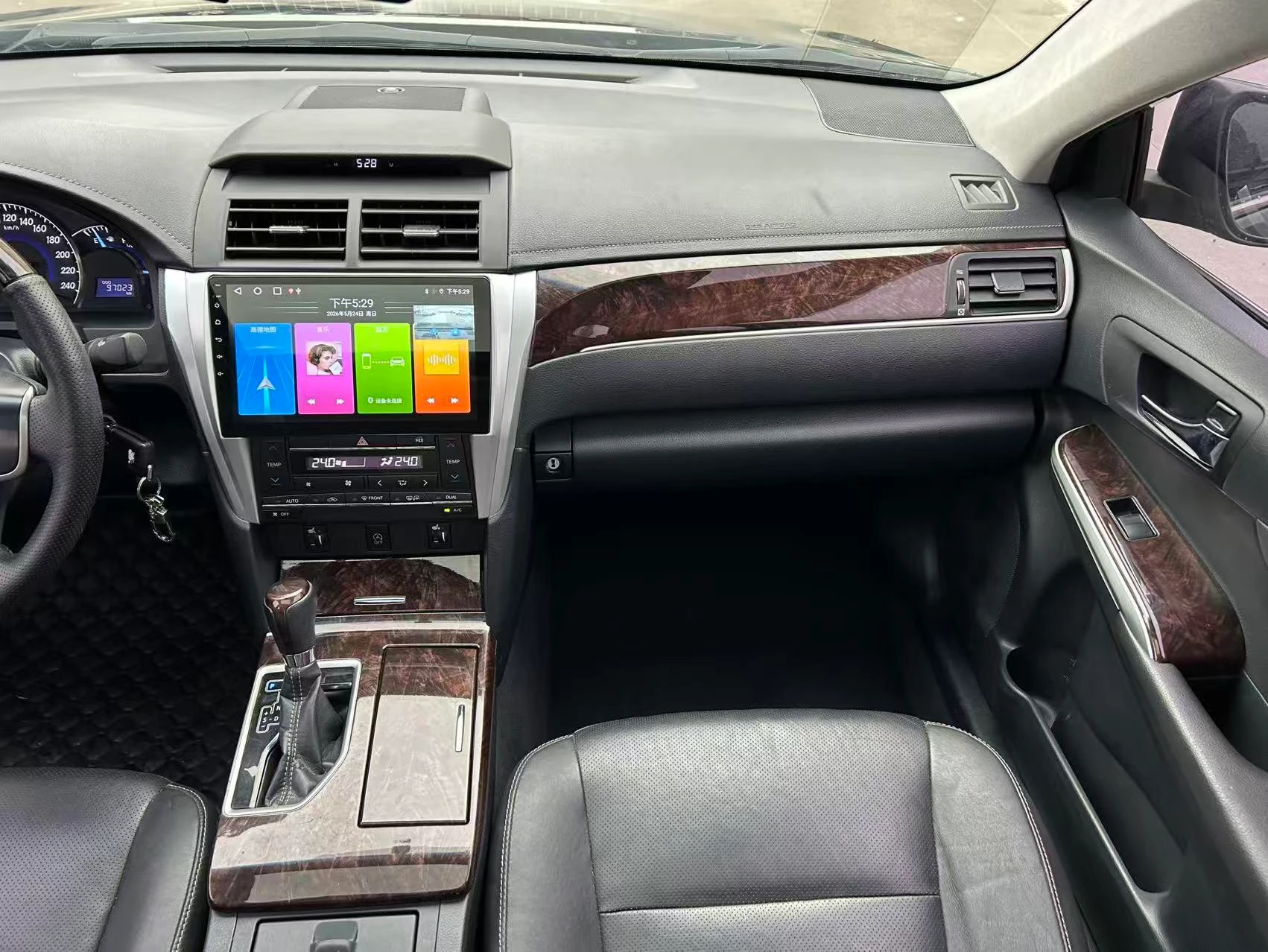 Toyota Camry, 2016 — фото 17
