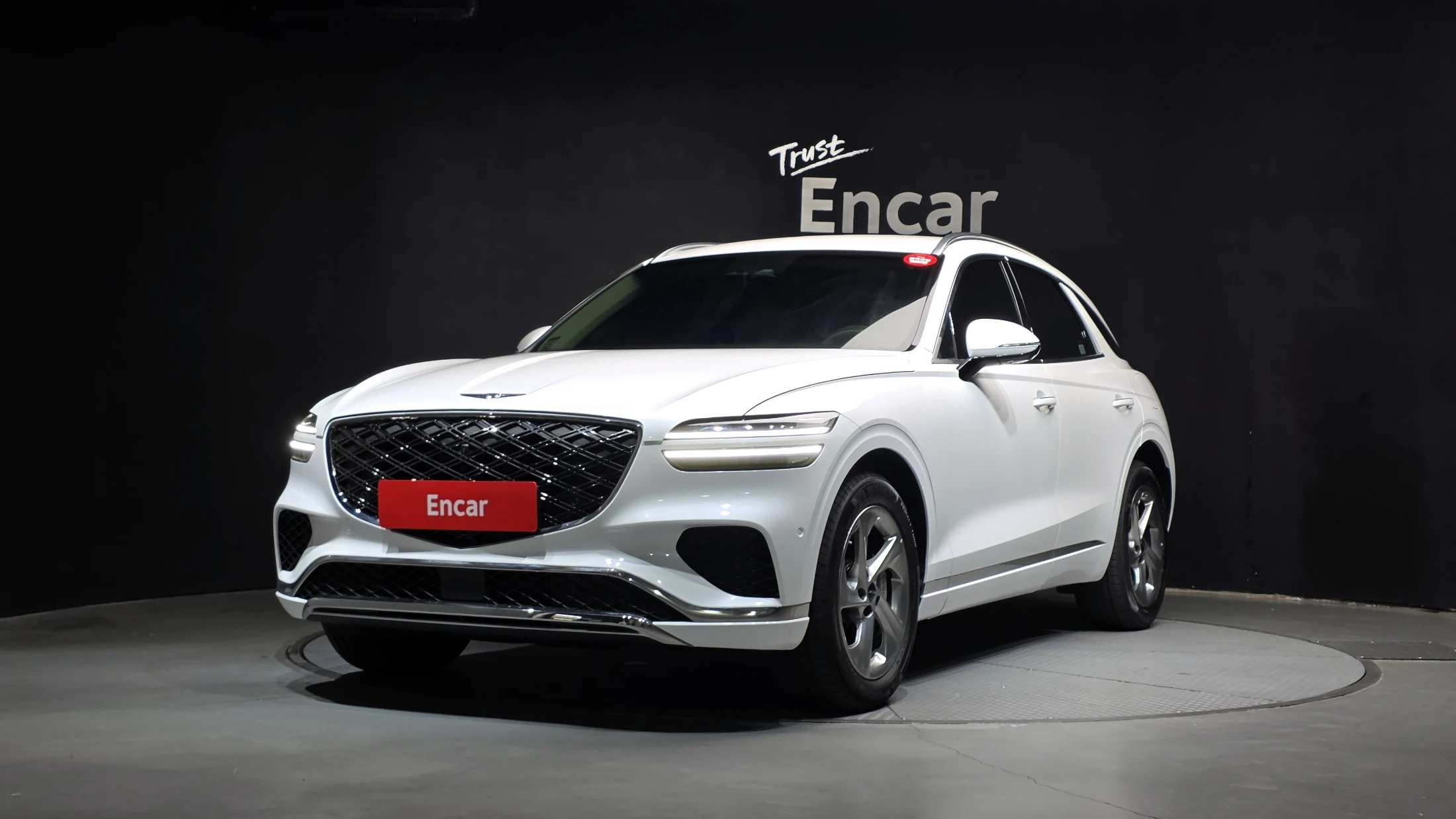 Genesis Gv70