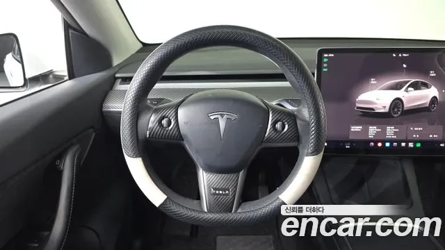 Tesla Model Y, 2022 — фото 13