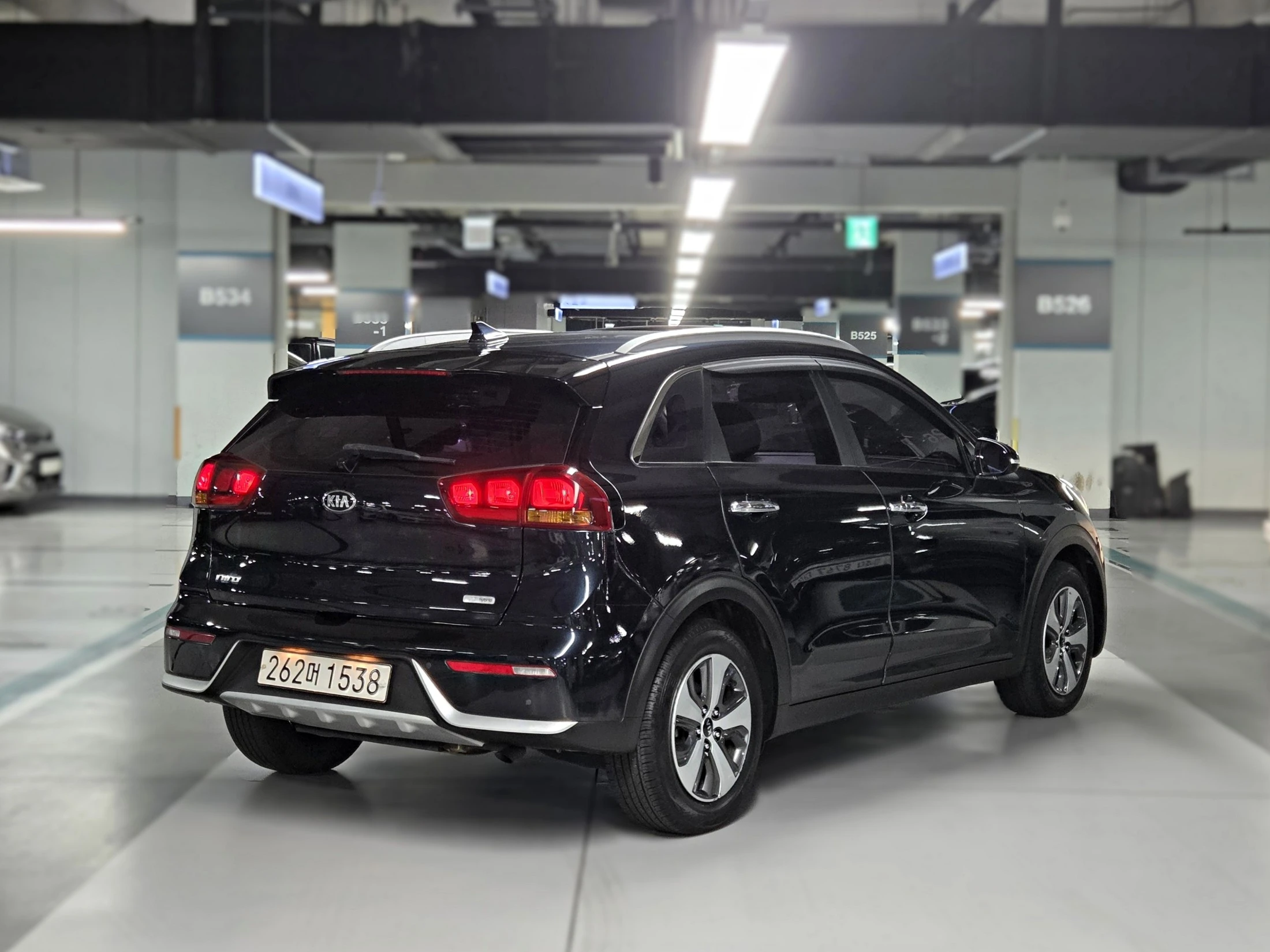 Kia Niro, 2017 — фото 2