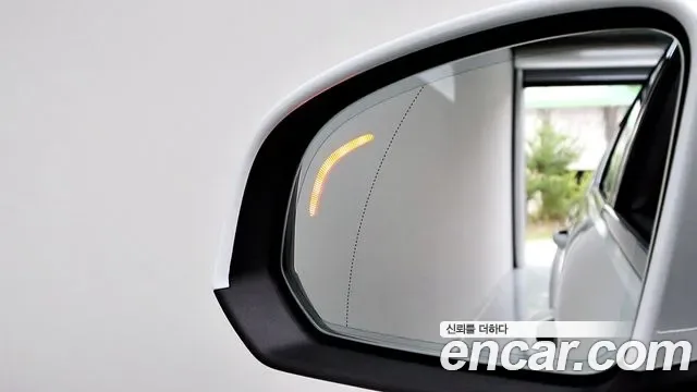 Volvo Xc40, 2025 — фото 12