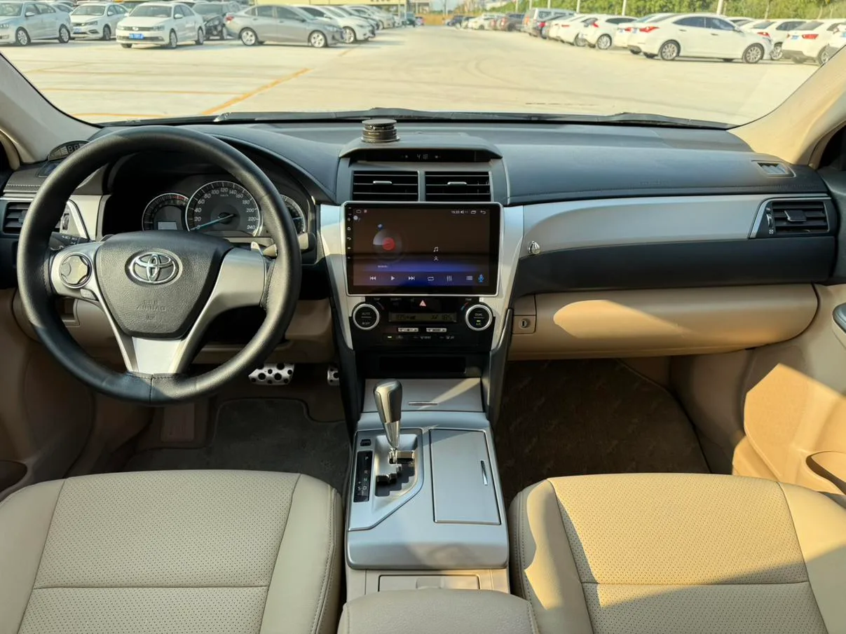 Toyota Camry, 2012 — фото 10
