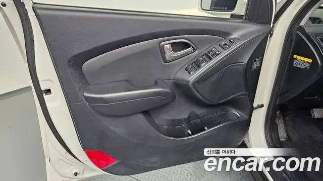 Hyundai Tucson ix, 2010 — фото 25
