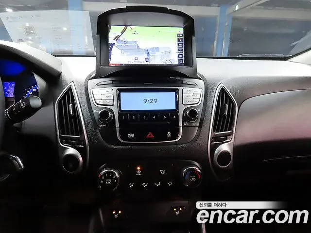 Hyundai Tucson ix, 2012 — фото 13