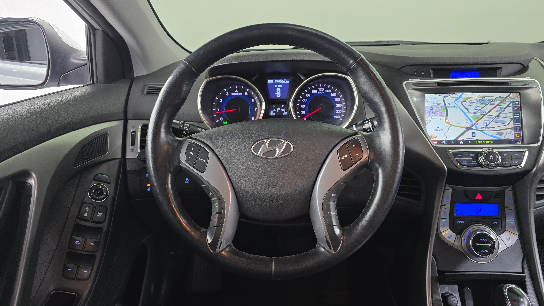 Hyundai Avante MD, 2013 — фото 15