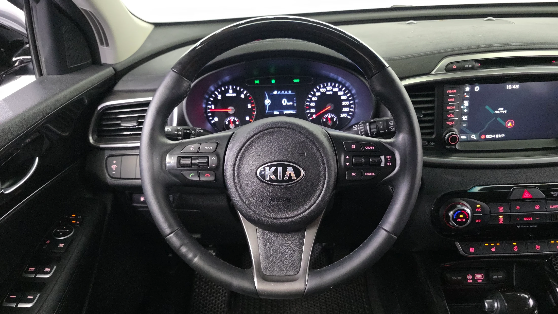 Kia Sorento, 2015 — фото 14