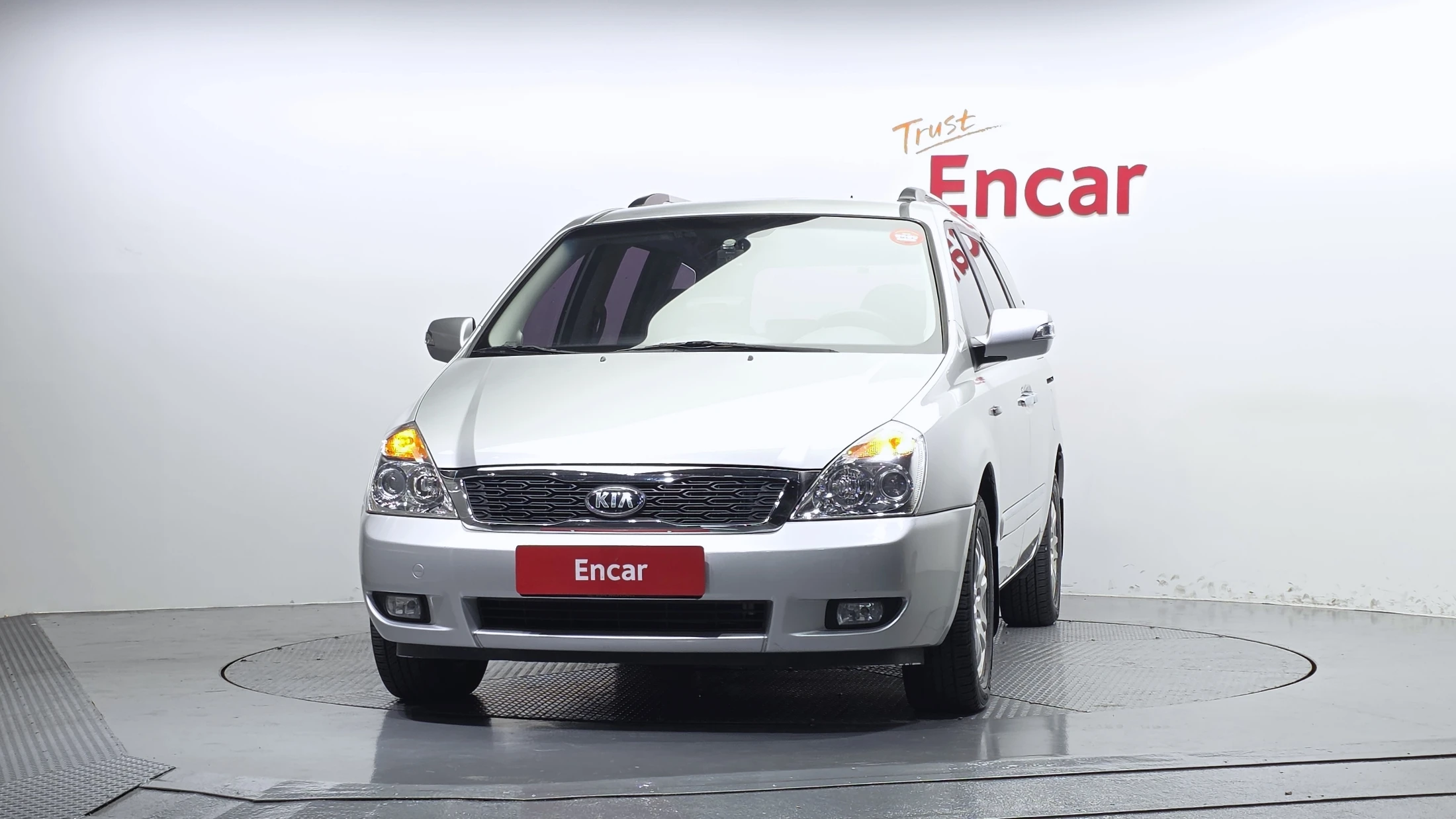 Kia Canival Carnival R, 2012 — фото 2