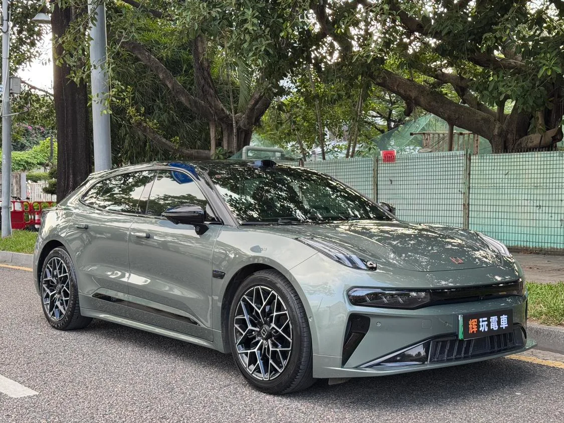 ZEEKR 001, 2024 — фото 6
